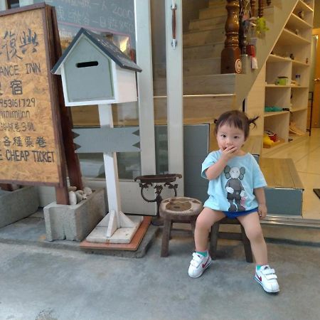 Renaissance Inn-Kenting Street Hengchun Old Town Exterior foto